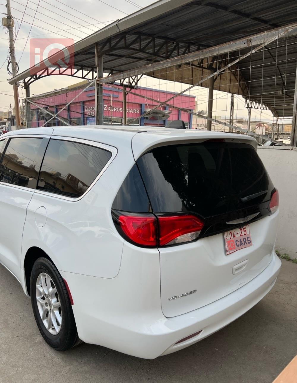 كرايسلر فوياجر